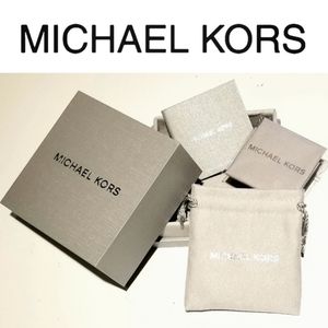 🆕️ Michael Kors complete jewelry storage box set